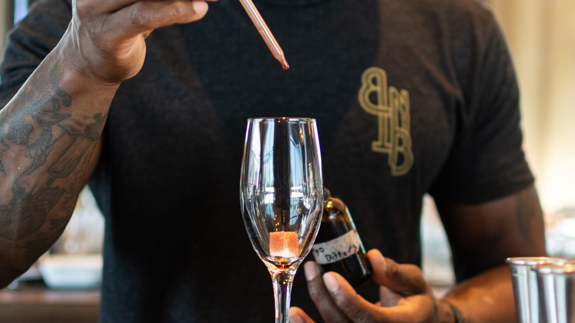 Making a champagne cocktail